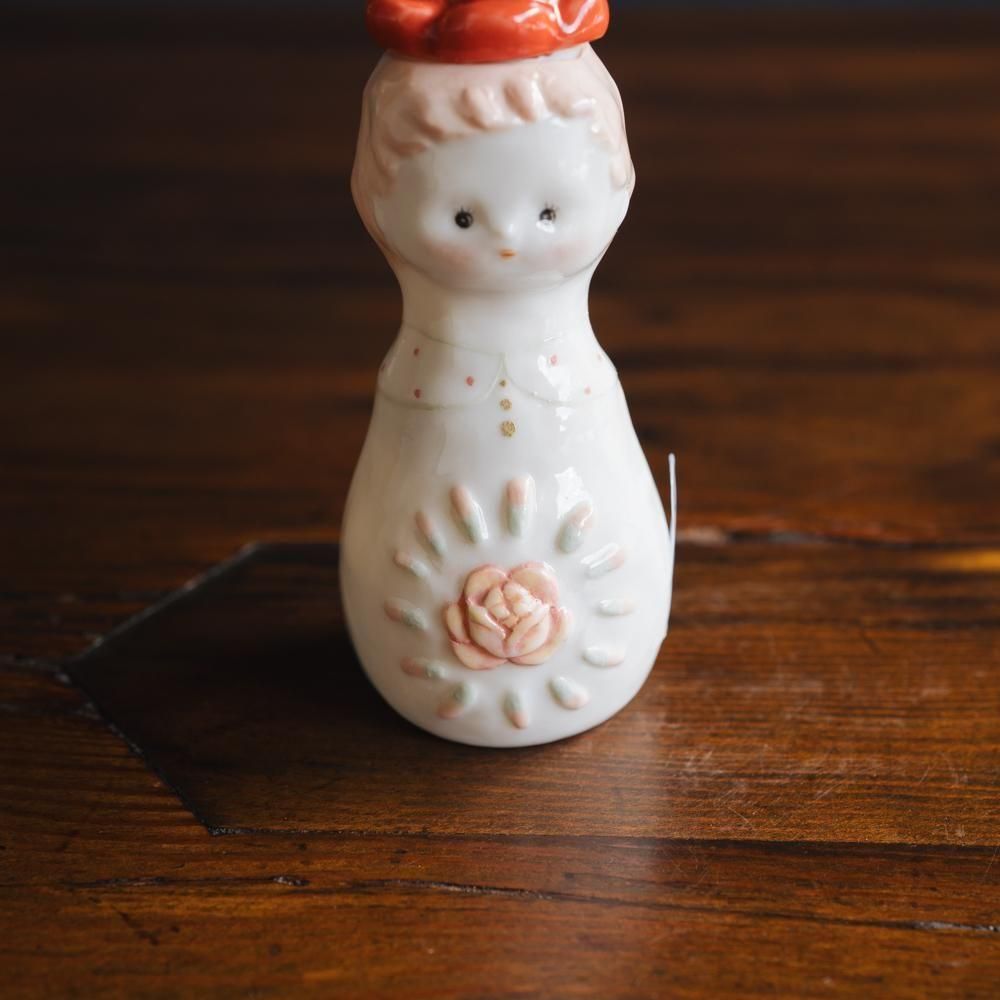 （2025年7月）【1点もの】すずらんまーち　バラ少女の一輪挿し　ス35