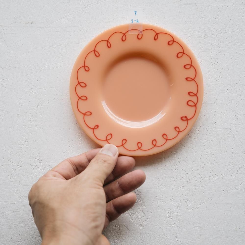 （2025年7月）天気雨　絵付けリム皿　て3-2