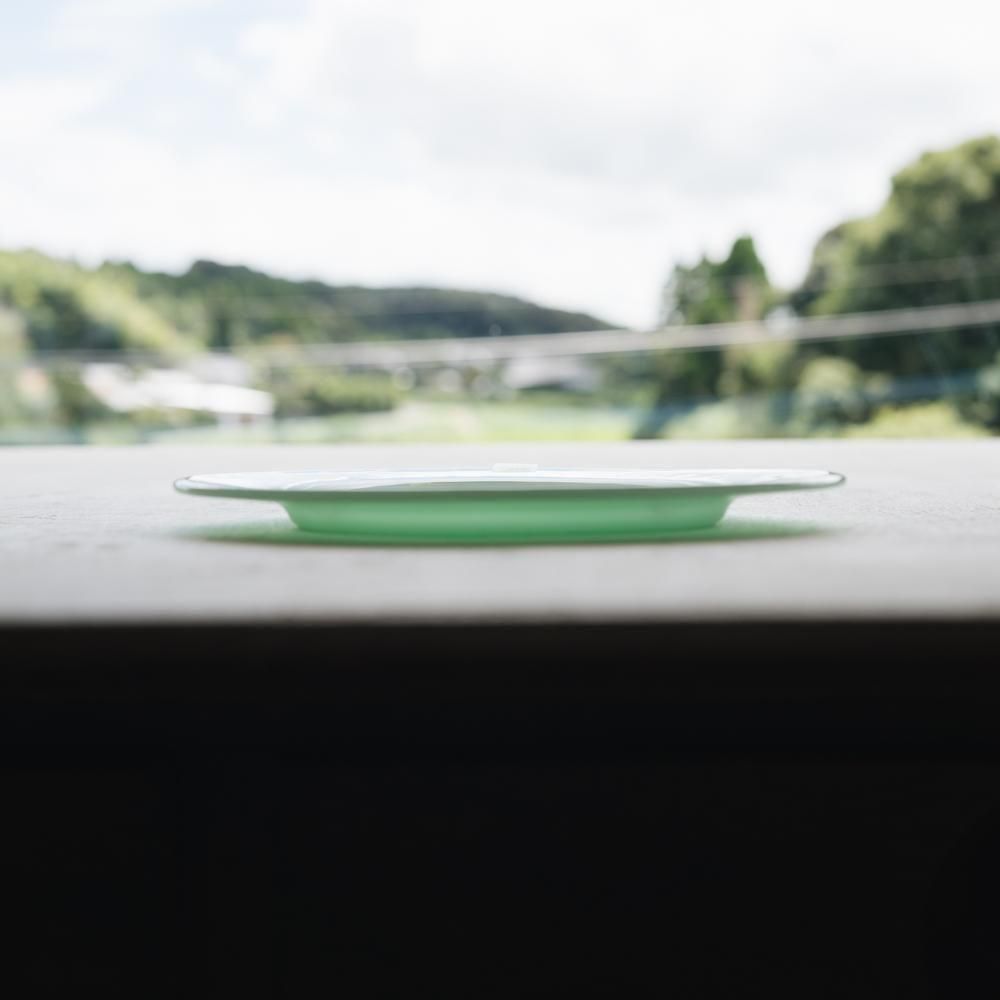 （2025年7月）【1点もの】天気雨　絵付けリム皿　て4-2