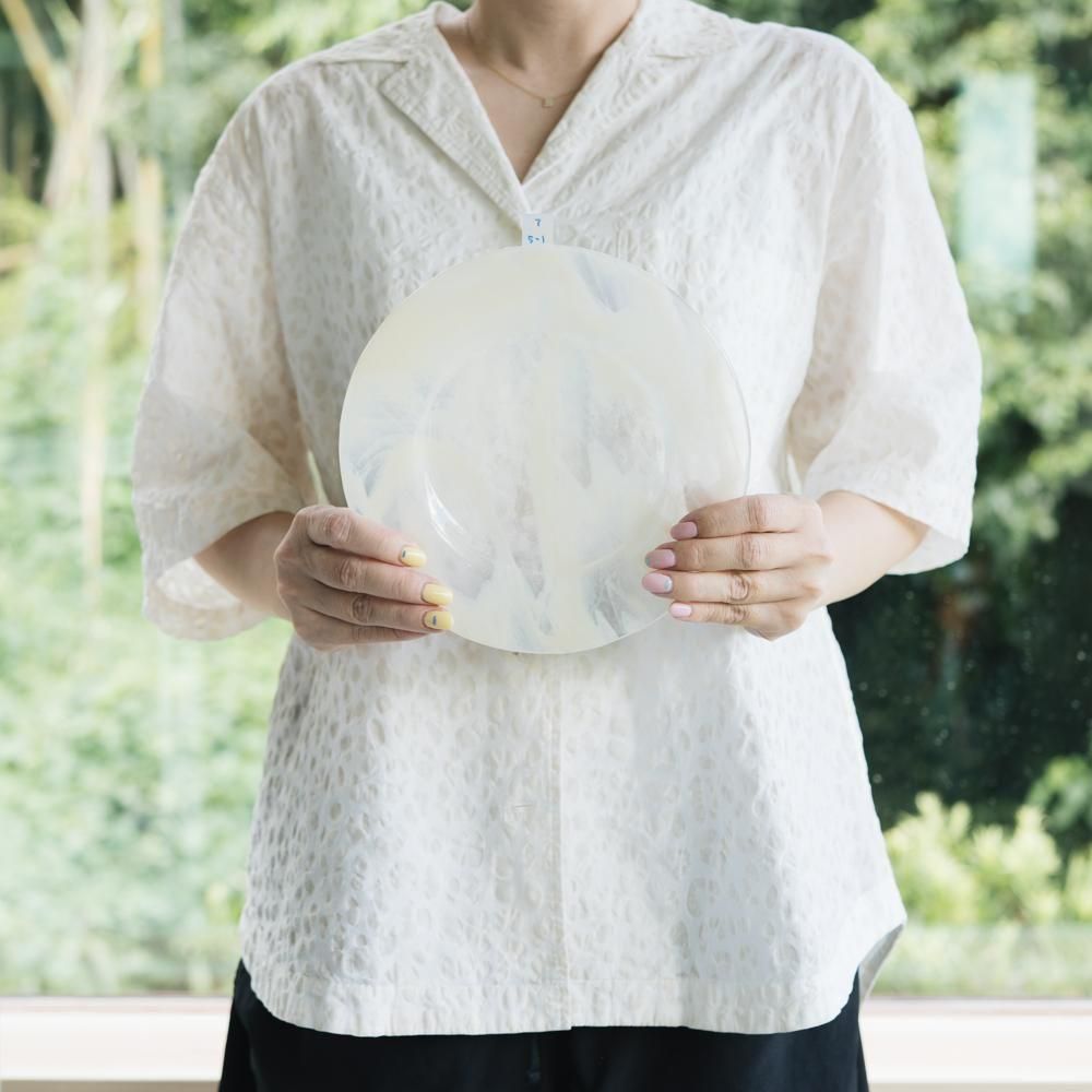 （2025年7月）【1点もの】天気雨　リム皿　て5-1