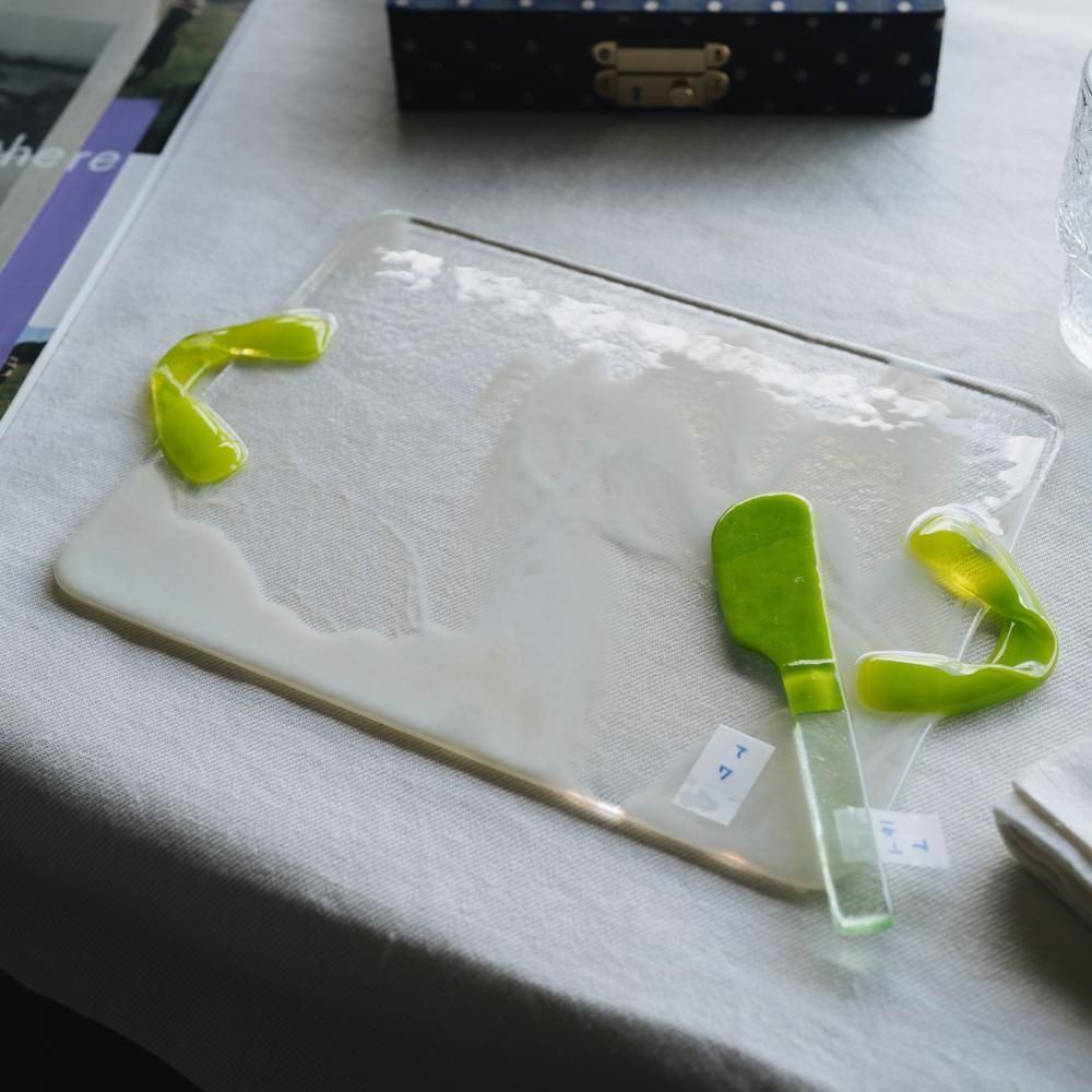 （2025年7月）【1点もの】天気雨　リボントレーL　て7