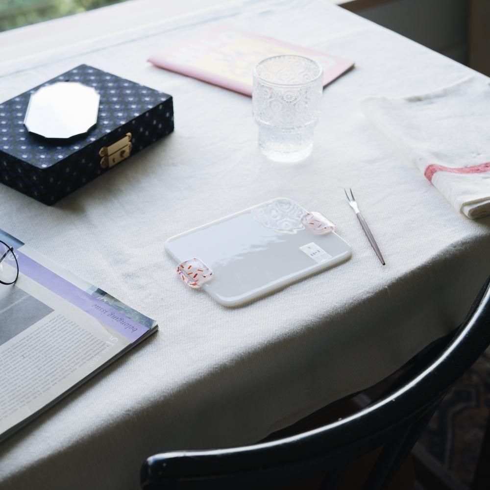 （2025年7月）【1点もの】天気雨　おやつトレーS　て11-1