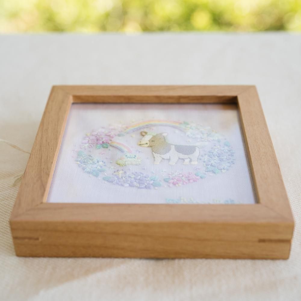 （2025年7月）【1点もの】moha._.moha　馬とカエルと紫陽花刺繍額　も6