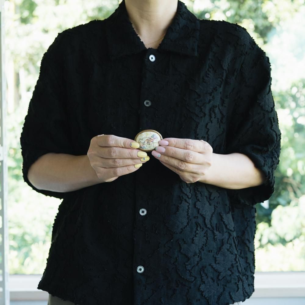 （2025年7月）【1点もの】moha._.moha　木枠ブローチ　も22a