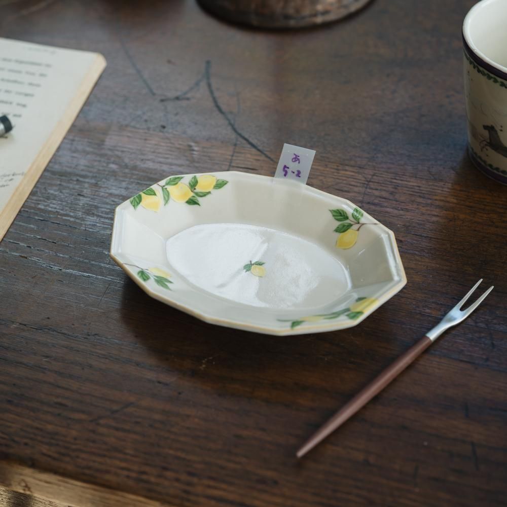 作家さんの器と暮らしにまつわる道具のお店｜イロドリ