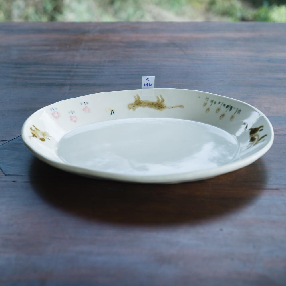 作家作品 陶器の多目的円形皿 作家作品 陶器の多目的円形皿 作家さんの器と暮らしにまつわる道具の