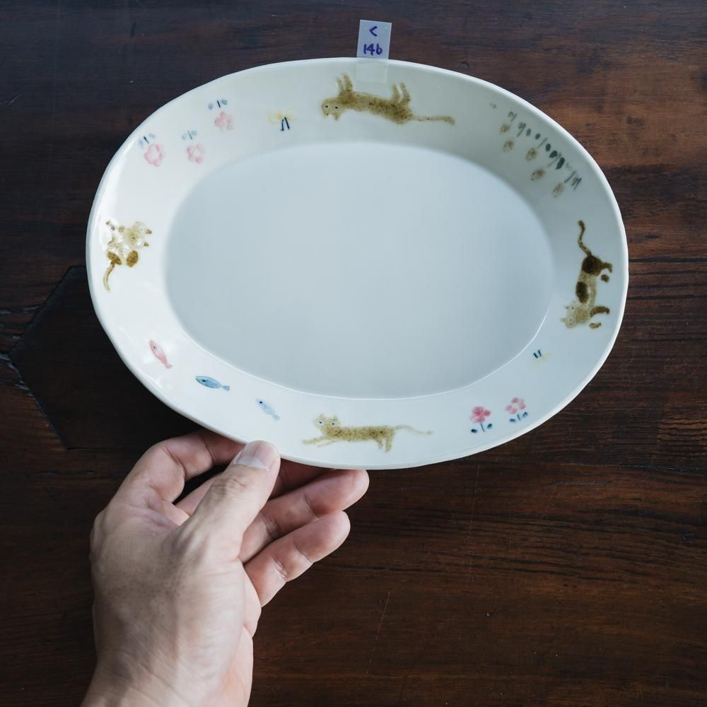 作家作品 陶器の多目的円形皿 作家さんの器と暮らしにまつわる道具の