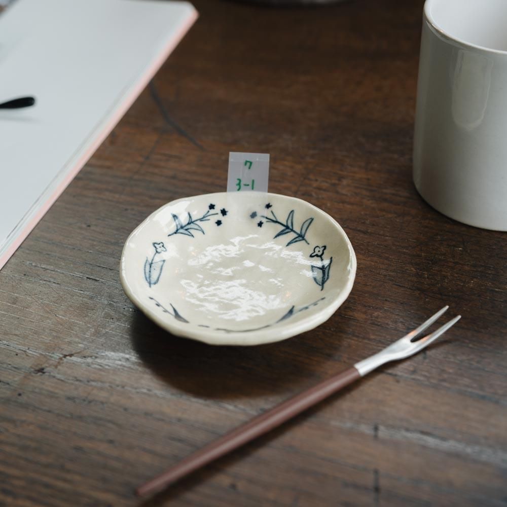 作家さんの器と暮らしにまつわる道具のお店｜イロドリ｜オンラインストア