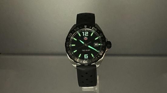 タグホイヤー フォーミュラ1 WAZ1110.FT8023 TAG Heuer Formula 1 Date - Steel - 41 mm | TAG Heuer US