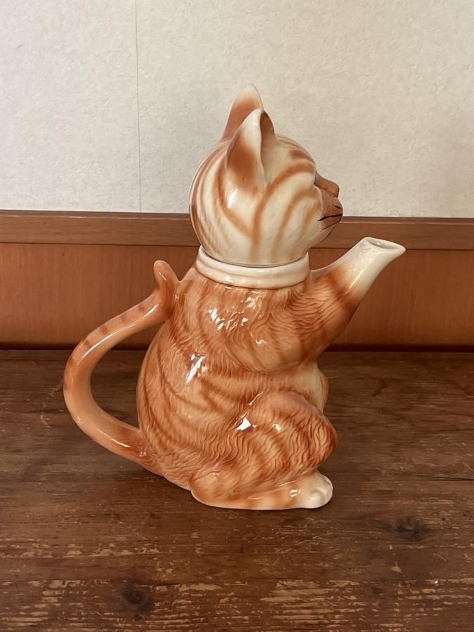 猫の型のティーポットTony Wood - アンティークとテディベアの店