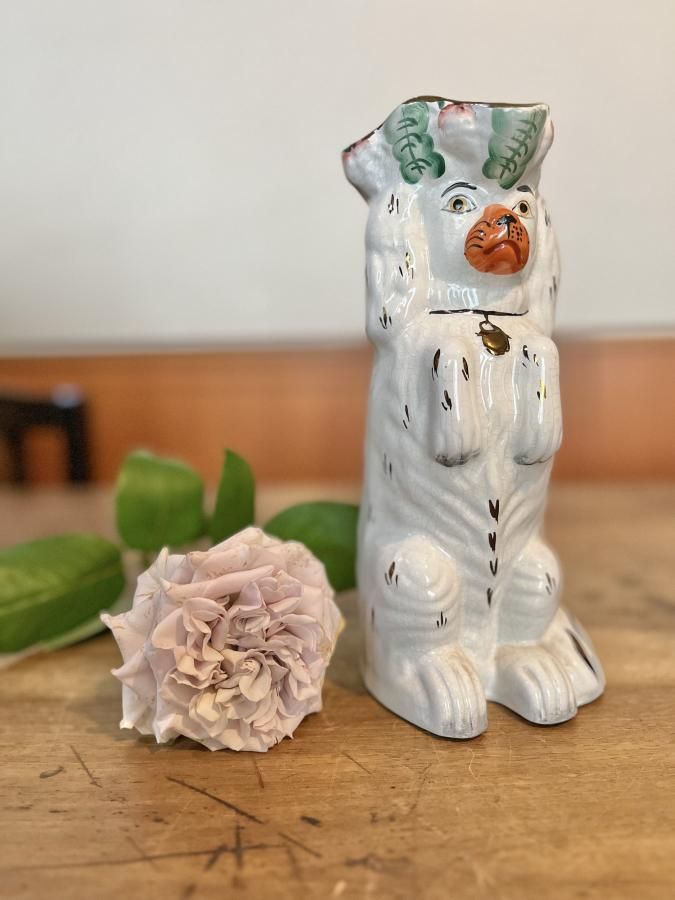 犬　陶器ピッチャー　イギリスアンティーク　スタッフォードシャードッグ　ビンテージ 犬陶器ピッチャーイギリスアンティークスタッフォードシャー