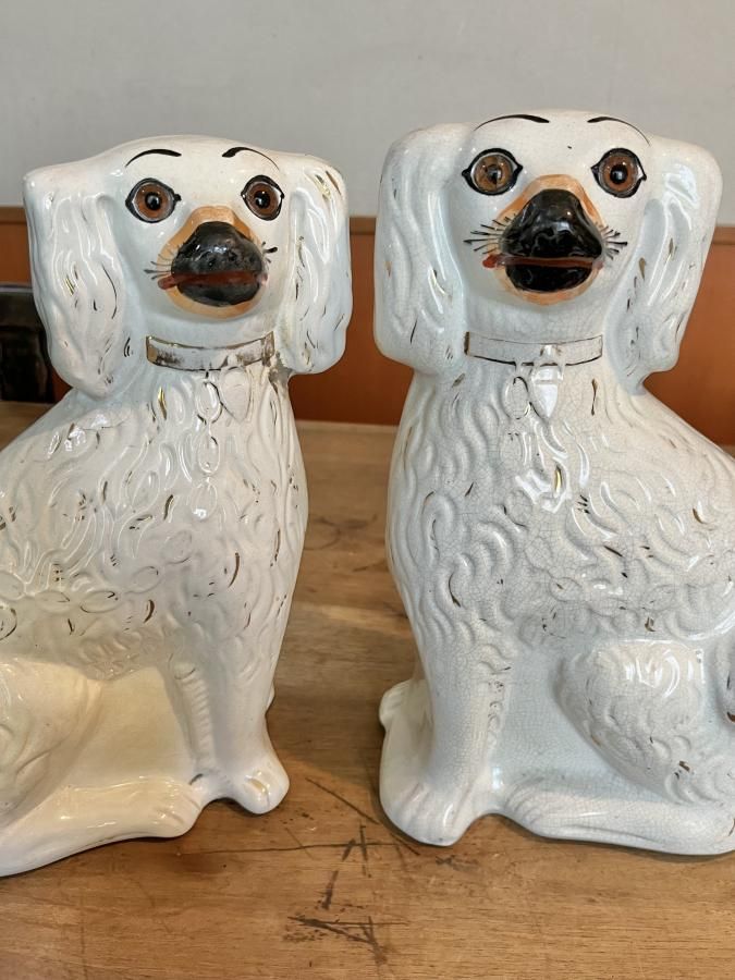 スタッフォードシャードッグペア ガラス目 - アンティークとテディベア