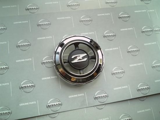 日産純正 S30 フェアレディZ クオーターエンブレム 240Z 日産純正 S30 フェアレディZ クオーターエンブレム 240Z
