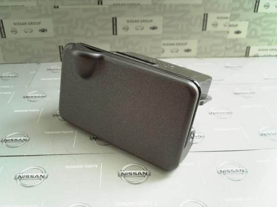 希少品！新品 未使用品 S15 シルビア 灰皿 純正 - メルカリ