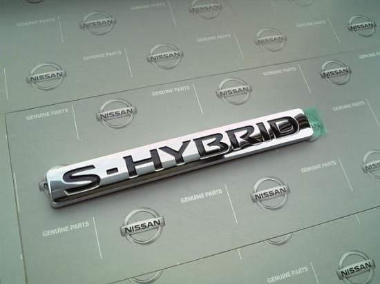 日産純正 C27 セレナ 後期 リヤ S-HYBRIDエンブレム SERENA