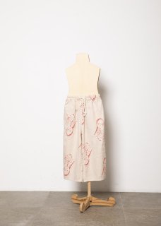 <img class='new_mark_img1' src='https://img.shop-pro.jp/img/new/icons34.gif' style='border:none;display:inline;margin:0px;padding:0px;width:auto;' />folk made  face print pants  / beige print. 50%OFF