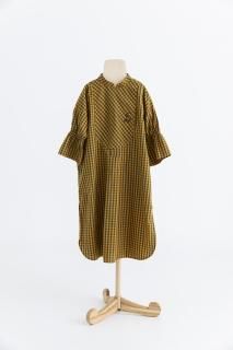 <img class='new_mark_img1' src='https://img.shop-pro.jp/img/new/icons20.gif' style='border:none;display:inline;margin:0px;padding:0px;width:auto;' />folk made  annika check dress    / orange  navy. 50%off