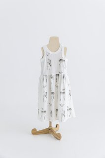 <img class='new_mark_img1' src='https://img.shop-pro.jp/img/new/icons14.gif' style='border:none;display:inline;margin:0px;padding:0px;width:auto;' />folk made  deer pattern dress / off white  M last one!
