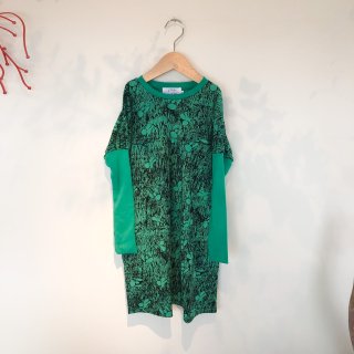 <img class='new_mark_img1' src='https://img.shop-pro.jp/img/new/icons14.gif' style='border:none;display:inline;margin:0px;padding:0px;width:auto;' />folk made  poodle print jersey dress / green print