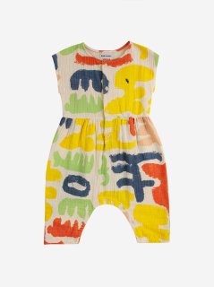 <img class='new_mark_img1' src='https://img.shop-pro.jp/img/new/icons14.gif' style='border:none;display:inline;margin:0px;padding:0px;width:auto;' />BOBO CHOSES  Baby Carnival all over woven overall
