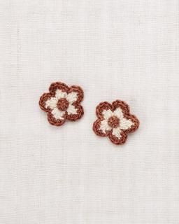 <img class='new_mark_img1' src='https://img.shop-pro.jp/img/new/icons20.gif' style='border:none;display:inline;margin:0px;padding:0px;width:auto;' />MISHA&PUFF   Medium Flower Clip Set - Chestnut  last one! 20%off