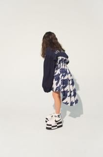 <img class='new_mark_img1' src='https://img.shop-pro.jp/img/new/icons14.gif' style='border:none;display:inline;margin:0px;padding:0px;width:auto;' />UNIONINI  puff sleeved sweat shirt  / navy 8-10y last one!
