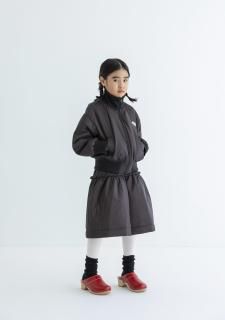 <img class='new_mark_img1' src='https://img.shop-pro.jp/img/new/icons14.gif' style='border:none;display:inline;margin:0px;padding:0px;width:auto;' />folkmade   Padded blouson / black