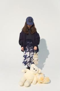 <img class='new_mark_img1' src='https://img.shop-pro.jp/img/new/icons14.gif' style='border:none;display:inline;margin:0px;padding:0px;width:auto;' />UNIONINI   puff sleeved coat  / navy  8-10y  last one!