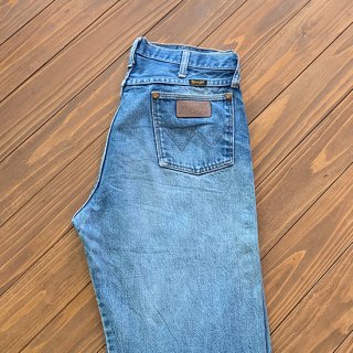 90s Wrangler DENIM PANTS<img class='new_mark_img2' src='https://img.shop-pro.jp/img/new/icons5.gif' style='border:none;display:inline;margin:0px;padding:0px;width:auto;' />