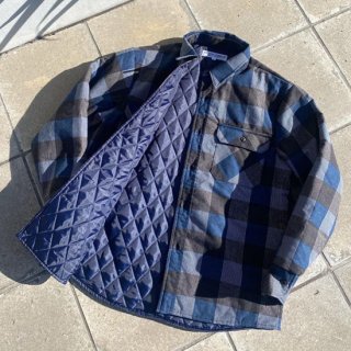 QUILTING PRINTED FLANNEL SHIRT<img class='new_mark_img2' src='https://img.shop-pro.jp/img/new/icons5.gif' style='border:none;display:inline;margin:0px;padding:0px;width:auto;' />