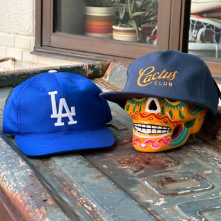 90s LA DODGERS CAP<img class='new_mark_img2' src='https://img.shop-pro.jp/img/new/icons5.gif' style='border:none;display:inline;margin:0px;padding:0px;width:auto;' />