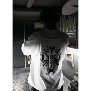 DOG TOWNxCACTUS CLUB CROSS LOGO TEE<img class='new_mark_img2' src='https://img.shop-pro.jp/img/new/icons5.gif' style='border:none;display:inline;margin:0px;padding:0px;width:auto;' />