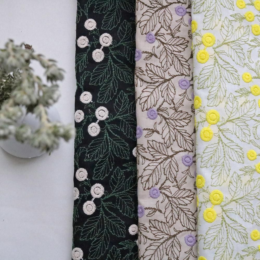 モコ　刺繍生地　５点 モコ 刺繍生地 5点 オリジナルニット・生地の専門店amiori