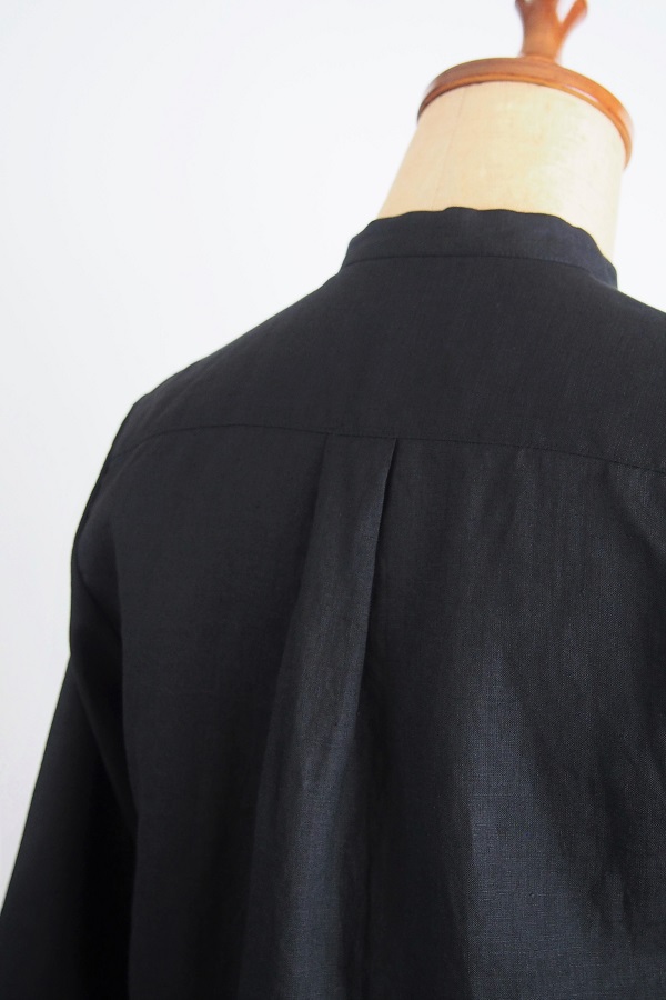 Pois E ポイズ・エ（ポイゼ poise）リネンブラウス BOW black ｜ quietroomのオンラインショップ