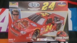 Jeff Gordon #24 Jurassic Park Monte Carlo 1997 1:24 Plastic Model (Monogram)
