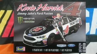 Kevin Harvick #4 Jimmy John's Ford Fusion Gen 6 1:24 Plastic Model (Revell)