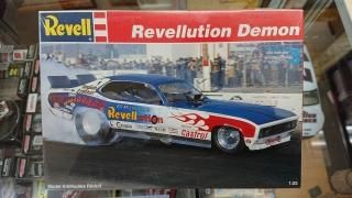 Revellution Demon 1:25 Plastic Model (Revell)