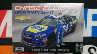 Chase Elliott #24 NAPA Auto Parts Chevy SS Gen 6 1:24 Plastic Model (Revell)