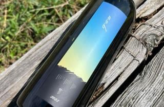 a.o.b2023 / Js vineyard Τ