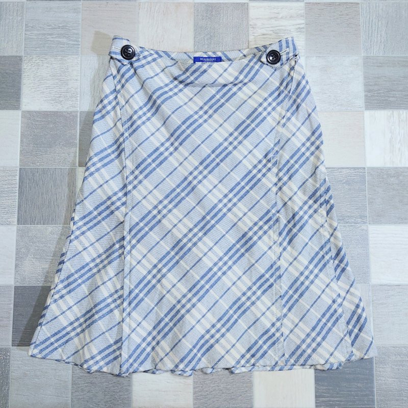 BURBERRY BLUE LABEL ノバチェック ストレッチ フレア スカート サイズ36 インディゴブルー ホワイト 日本製 (USED)