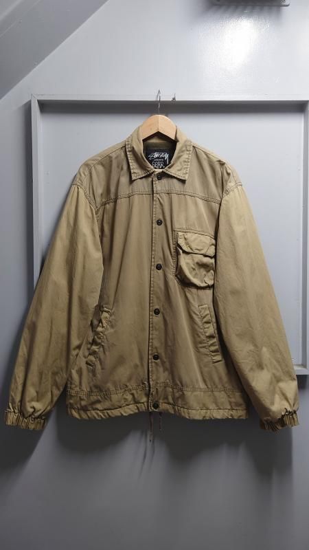 STUSSY - (jeudi) STUSSY - (jeudi)