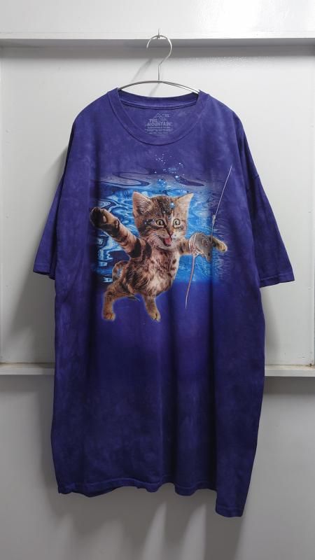 <img class='new_mark_img1' src='https://img.shop-pro.jp/img/new/icons6.gif' style='border:none;display:inline;margin:0px;padding:0px;width:auto;' />The Mountain Nevermind Cat ץT 2XL (USED)