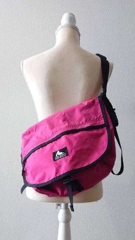 <img class='new_mark_img1' src='https://img.shop-pro.jp/img/new/icons6.gif' style='border:none;display:inline;margin:0px;padding:0px;width:auto;' />GREGORY USA 쥿 å󥸥㡼Хå (USED)