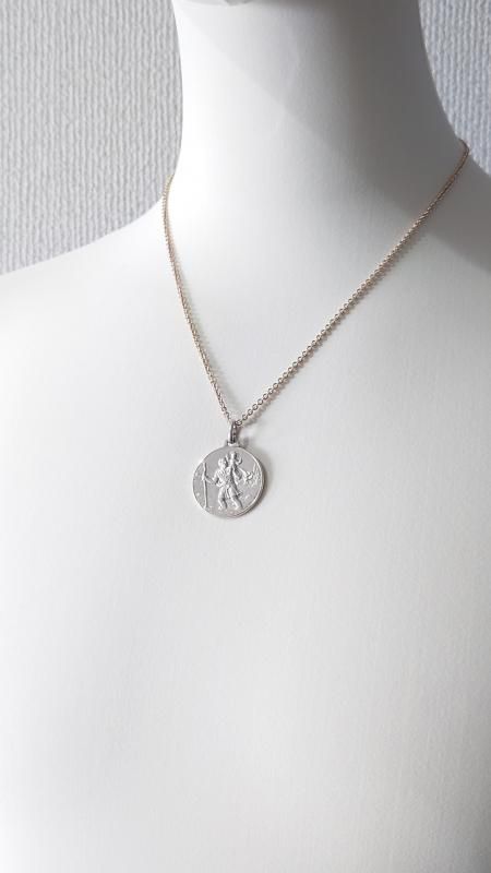 <img class='new_mark_img1' src='https://img.shop-pro.jp/img/new/icons7.gif' style='border:none;display:inline;margin:0px;padding:0px;width:auto;' />Silver925 Saint Christopher ͥå쥹 󥰥С ڥ (USED)