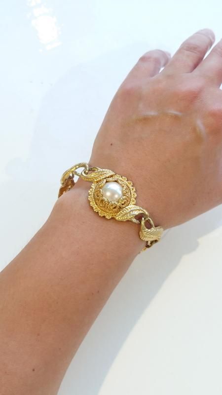 Imitation Pearl Vintage Bracelet (VINTAGE)