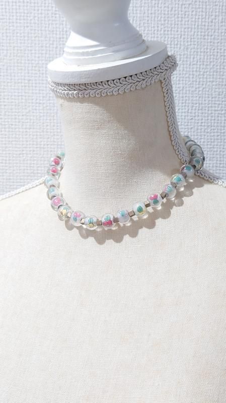 Flower Beads Necklace (USED)