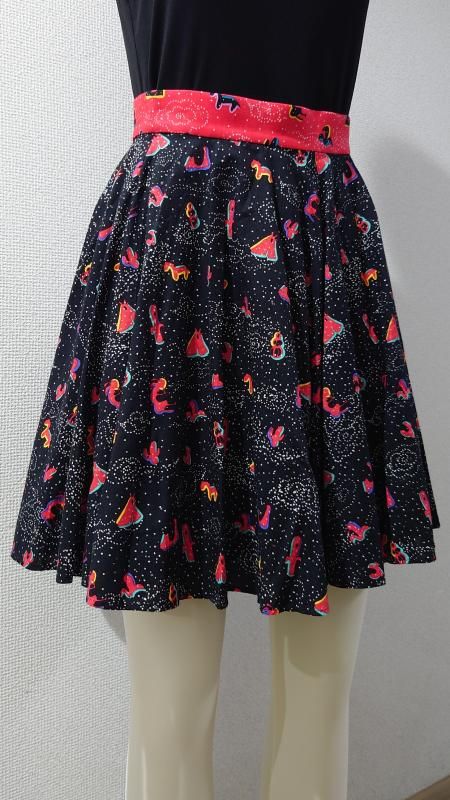 TSUMORI CHISATO 新品刺繍入りひざ丈スカート ツモリチサト デニムひざ丈スカート アニマル 刺繍 鹿 ライオン