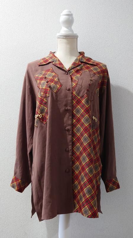 <img class='new_mark_img1' src='https://img.shop-pro.jp/img/new/icons5.gif' style='border:none;display:inline;margin:0px;padding:0px;width:auto;' />Tokyo Blouse Feminine Vest Pattern Decoration ץ󥫥顼 M (USED)