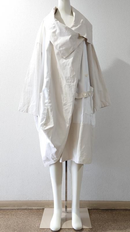 <img class='new_mark_img1' src='https://img.shop-pro.jp/img/new/icons7.gif' style='border:none;display:inline;margin:0px;padding:0px;width:auto;' />Ivan Grundahl Copenhagen Asymmetrical Coat 42 (USED)