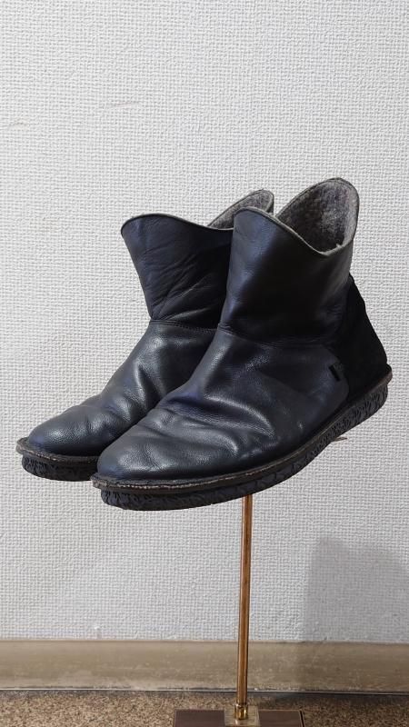 <img class='new_mark_img1' src='https://img.shop-pro.jp/img/new/icons6.gif' style='border:none;display:inline;margin:0px;padding:0px;width:auto;' />POZU 쥶֡ EU44 (USED)